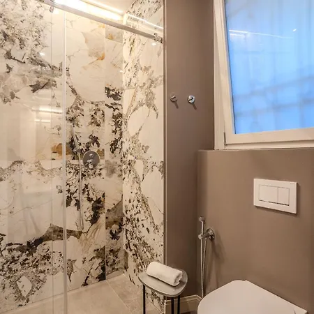 La Maison De & 4*