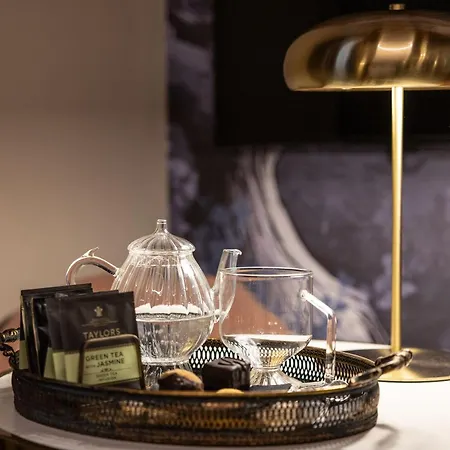 La Maison De & فندق مبيت وإفطار