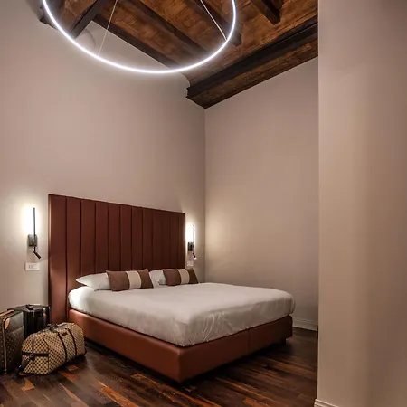 La Maison De & 4* بياتشينسا