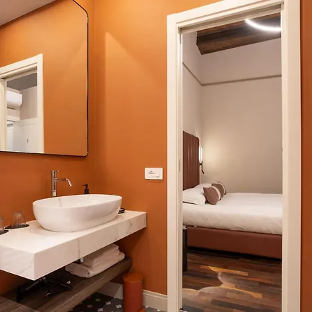 فندق مبيت وإفطار La Maison De & بياتشينسا