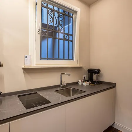 Bed & Breakfast La Maison De & Piacenza