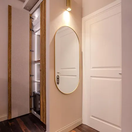 La Maison De & فندق مبيت وإفطار