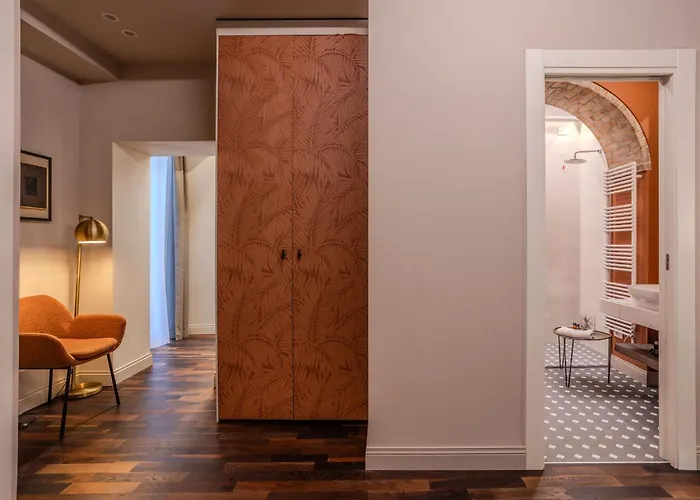 La Maison De & 4* بياتشينسا