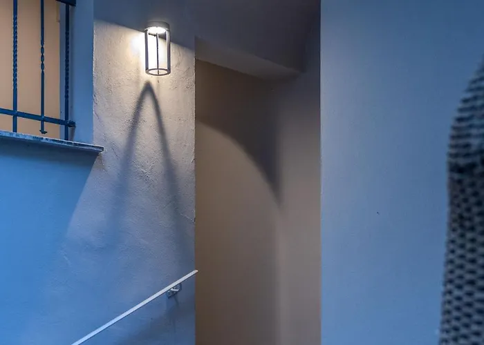 La Maison De & Πιατσέντζα