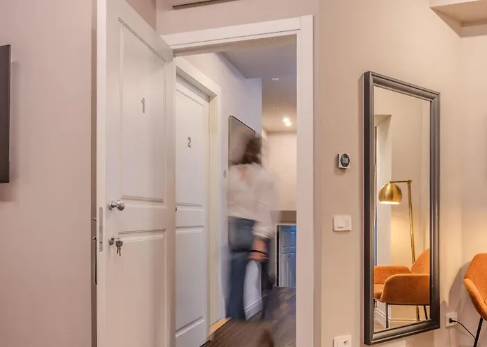 Bed and Breakfast La Maison De & 4*